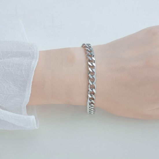 GoPaw Cuban Chain Bracelet 7MM, Stainless Steel Bracelet Curb Mens, Mens Chain Bracelets, Cuban Link Chain, 18+5 CM Length, Gift for Father's Day GoPaw Cuban Chain Bracelet 7MM, Stainless Steel Bracelet Curb Mens, Mens Chain Bracelets, Cuban Link Chain, 18+5 CM Length, Gift for Father's Day