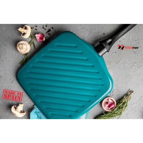 Vitrinor Square Grill 27cm - Turquaz - Enameled Steel vitrified at 820ºC Energy efficient. Vitrinor Square Grill 27cm - Turquaz - Enameled Steel vitrified at 820ºC Energy efficient.