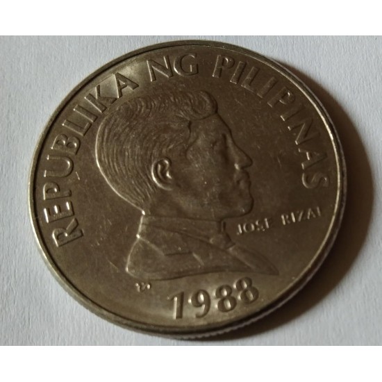 Old Coin 1 Philippine Peso Old Coin 1 Philippine Peso