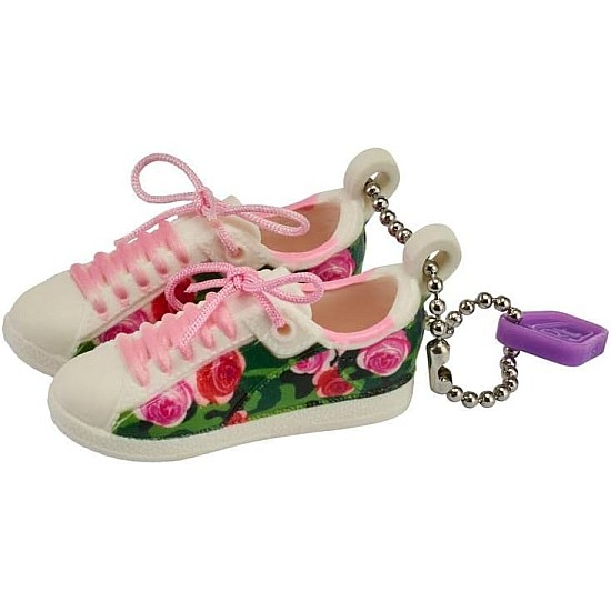 Real Littles SNEAKER