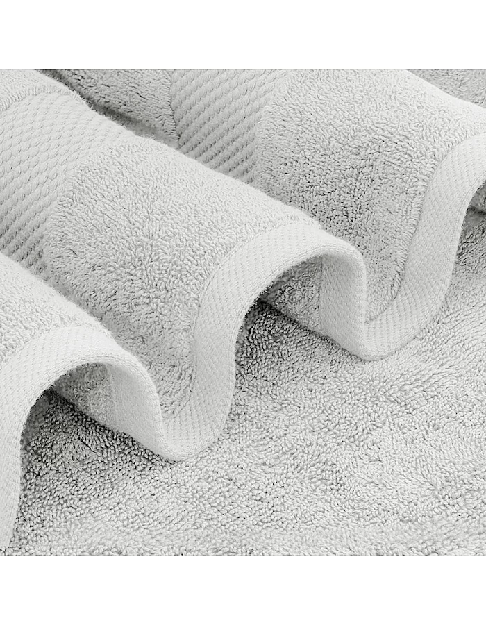 White Classic Luxury Bath Towel Set of 8 Pieces - 100% Turkish Cotton Highly Absorbent Towels for Bathroom, 2 Luxury Bath Towels 700GSM, 2 Hand Towels, 4 Washcloths, Wine Red