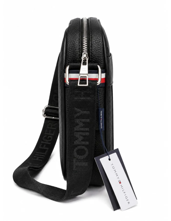 Tommy Hilfiger BLACK Crossbody Bag BG5-280