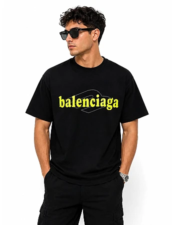 Balenciaga Oversized Printed T-Shirt – Black