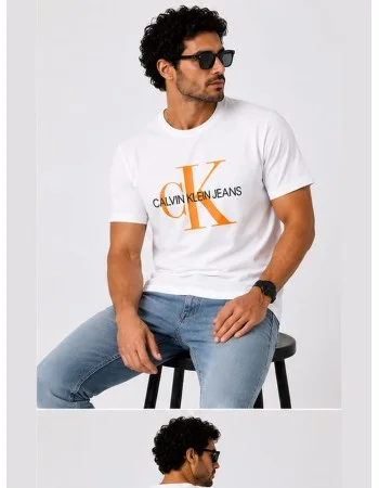Calvin Klein Jeans Logo T-Shirt – White